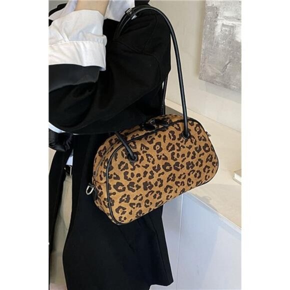 Leopard Suede Medium Shoulder‎ Bag - Picture 5 of 6
